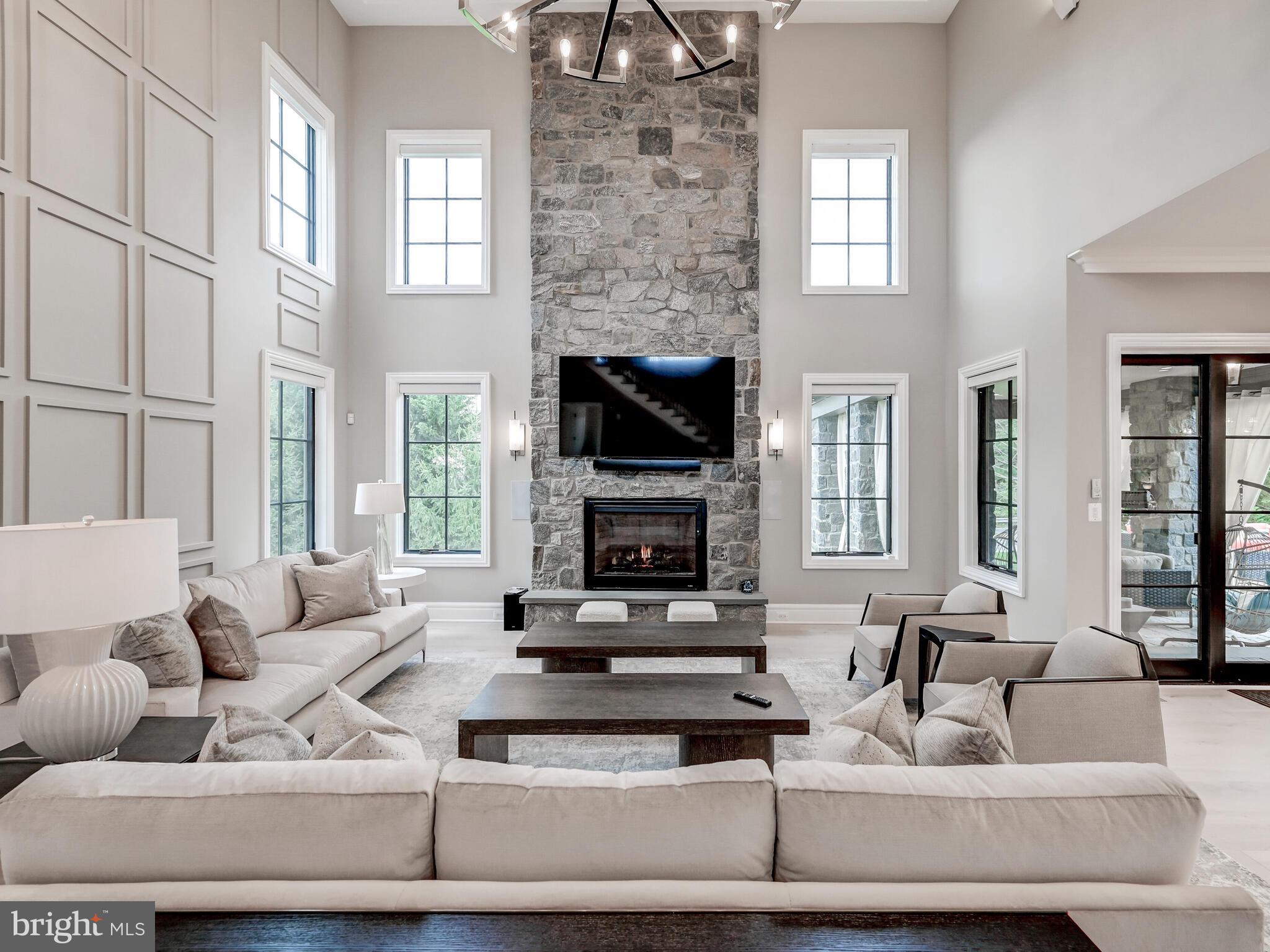 WORTHINGTON GREEN - Residential