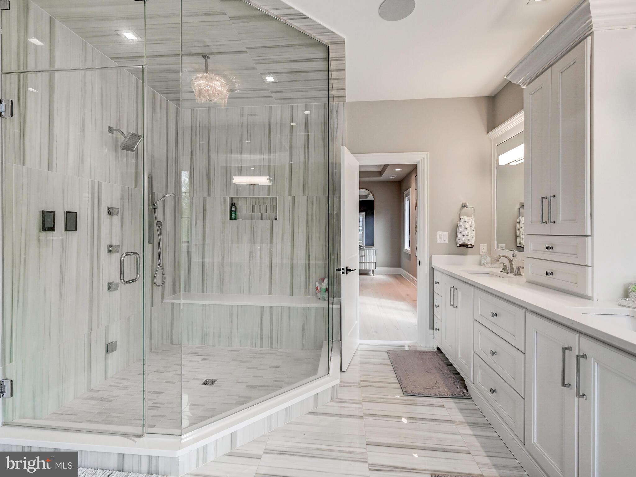 WORTHINGTON GREEN - Residential