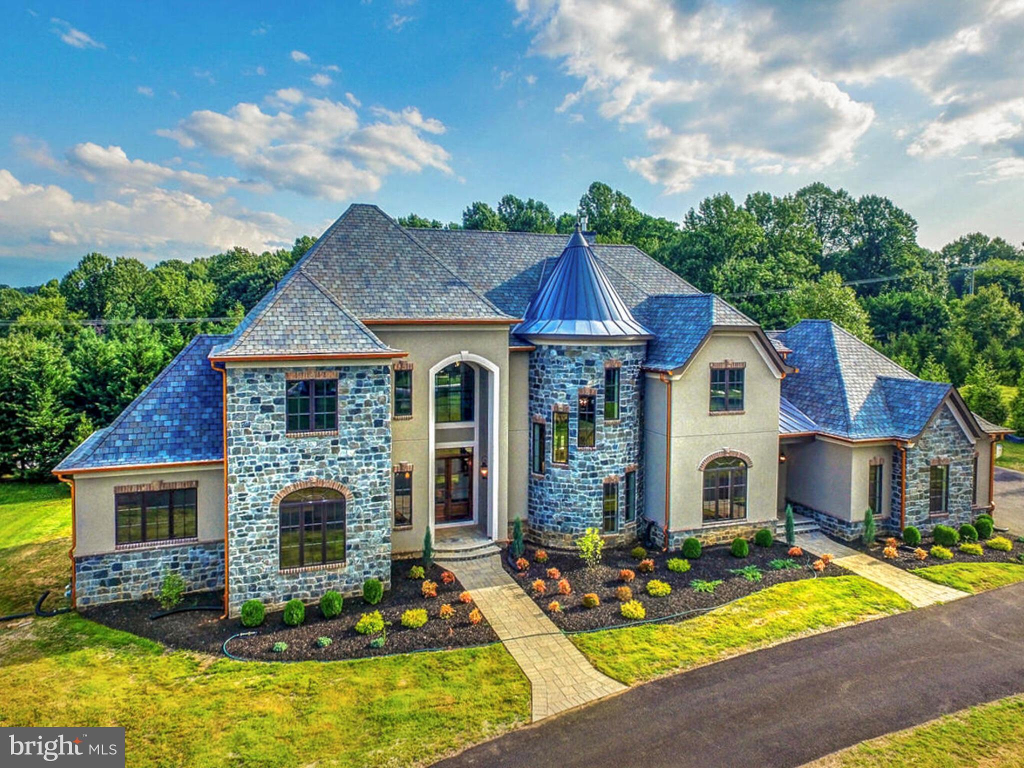 WORTHINGTON GREEN - Residential