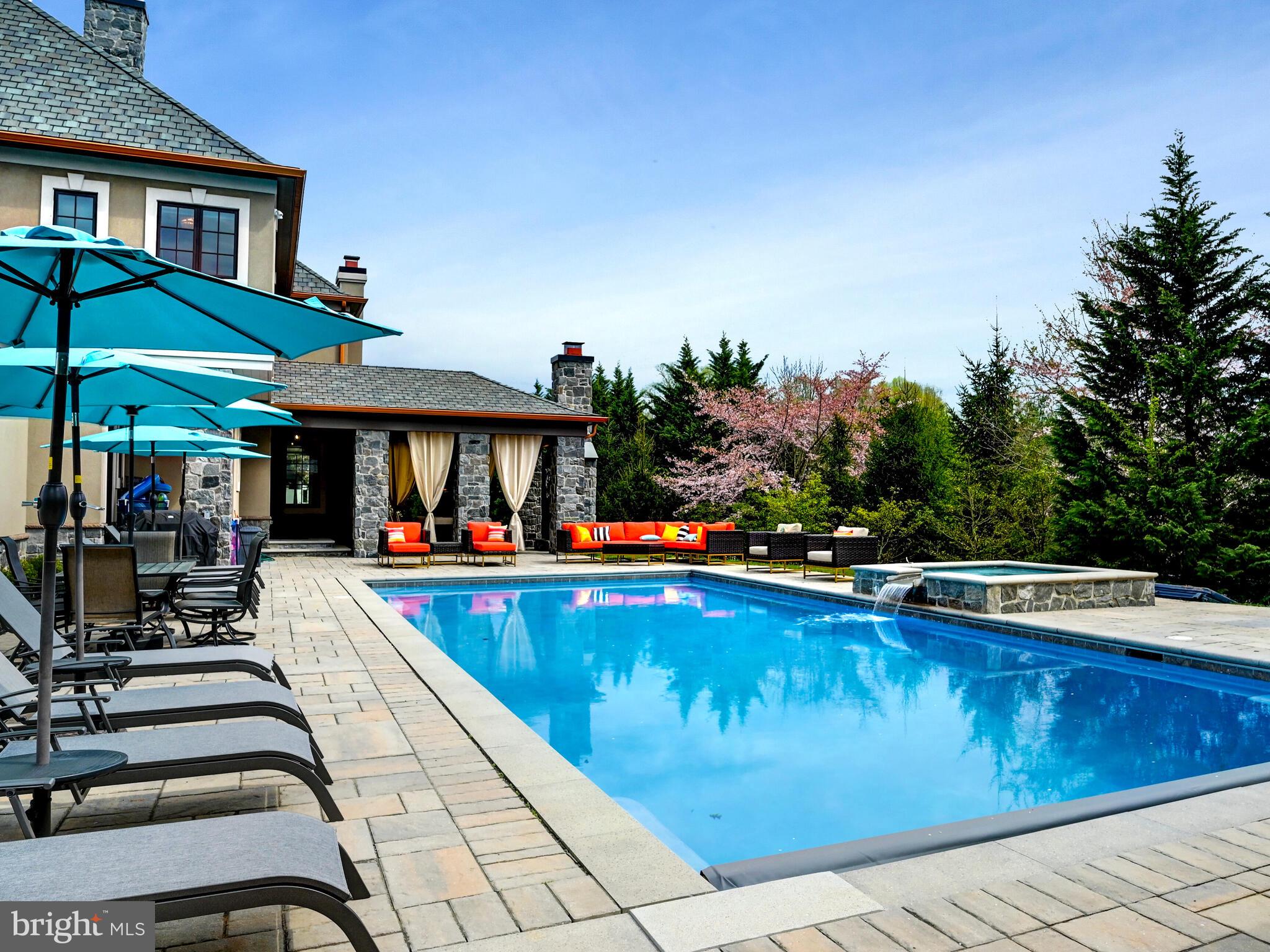 WORTHINGTON GREEN - Residential