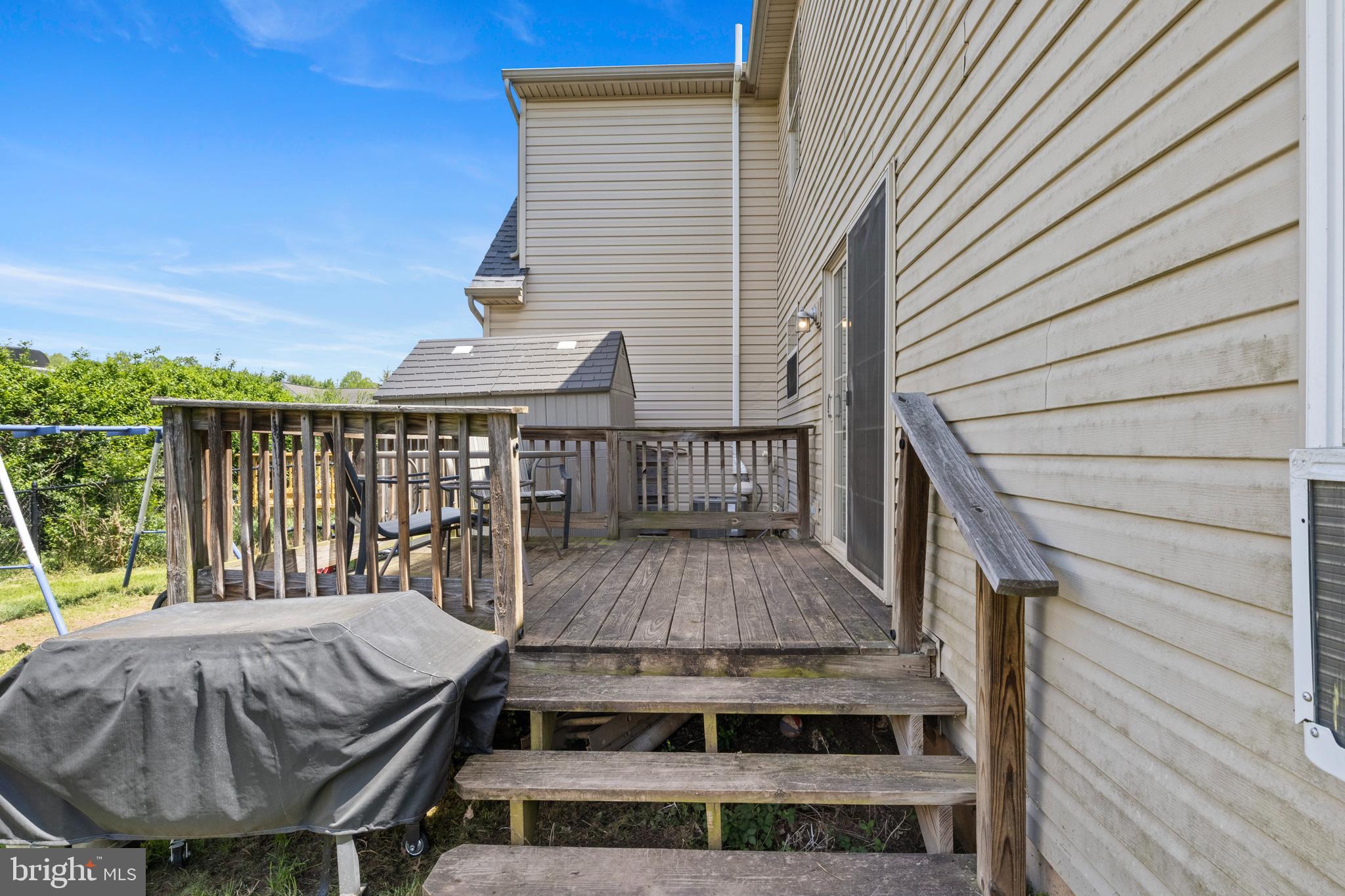 WANDERING STREAM ESTATES - Residential