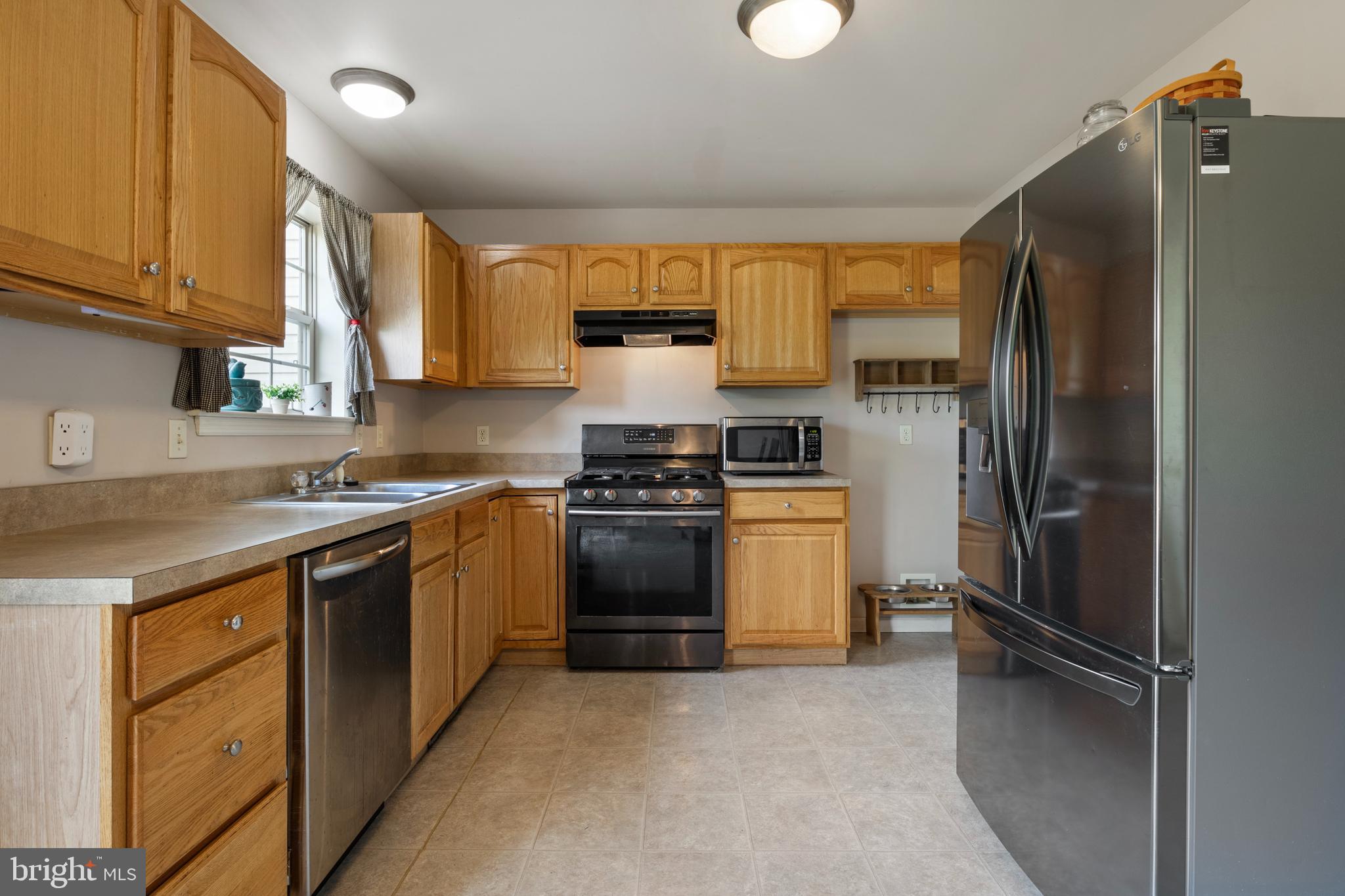 WANDERING STREAM ESTATES - Residential