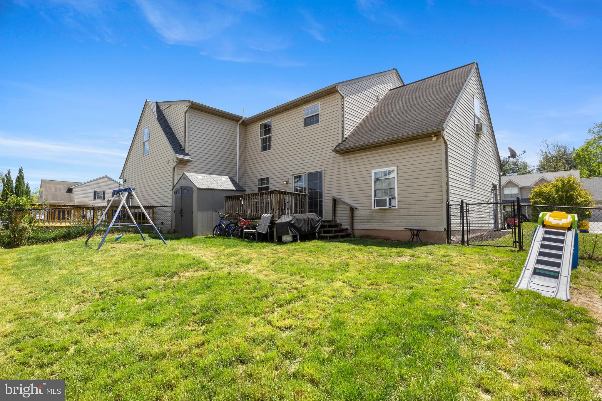 WANDERING STREAM ESTATES - Residential