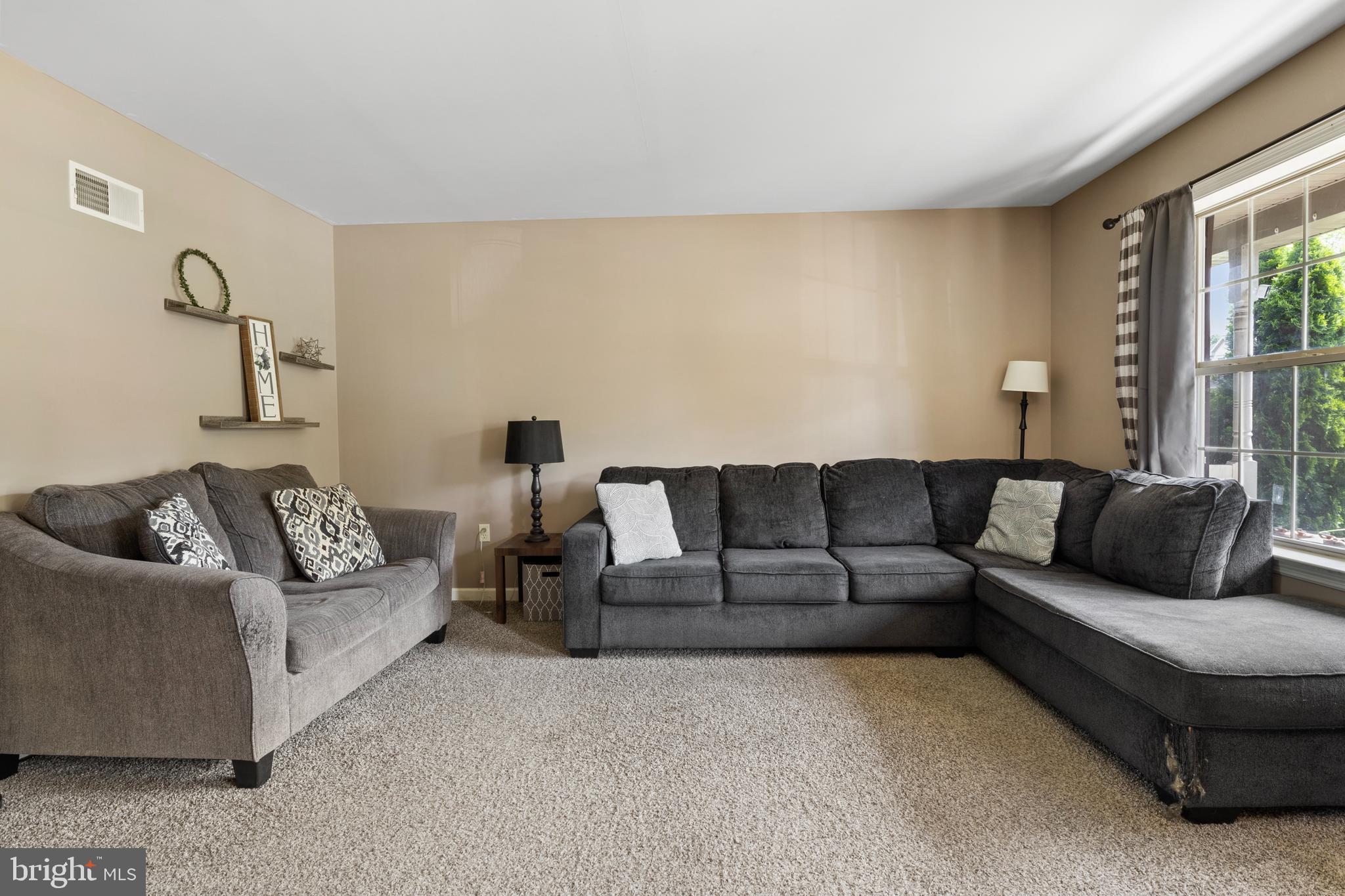 WANDERING STREAM ESTATES - Residential