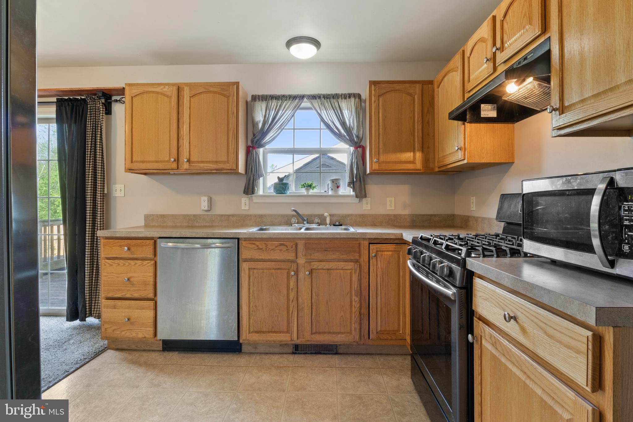 WANDERING STREAM ESTATES - Residential