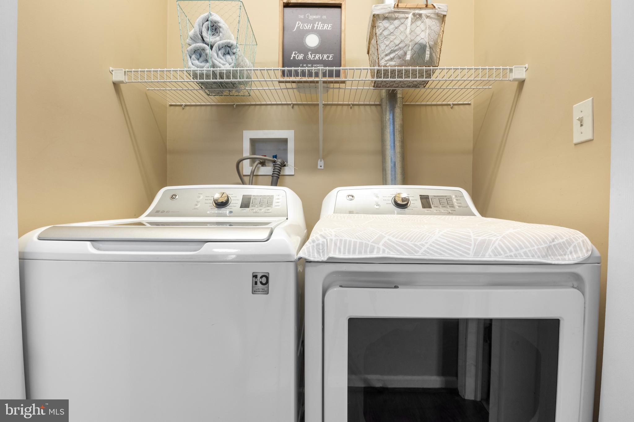 WANDERING STREAM ESTATES - Residential