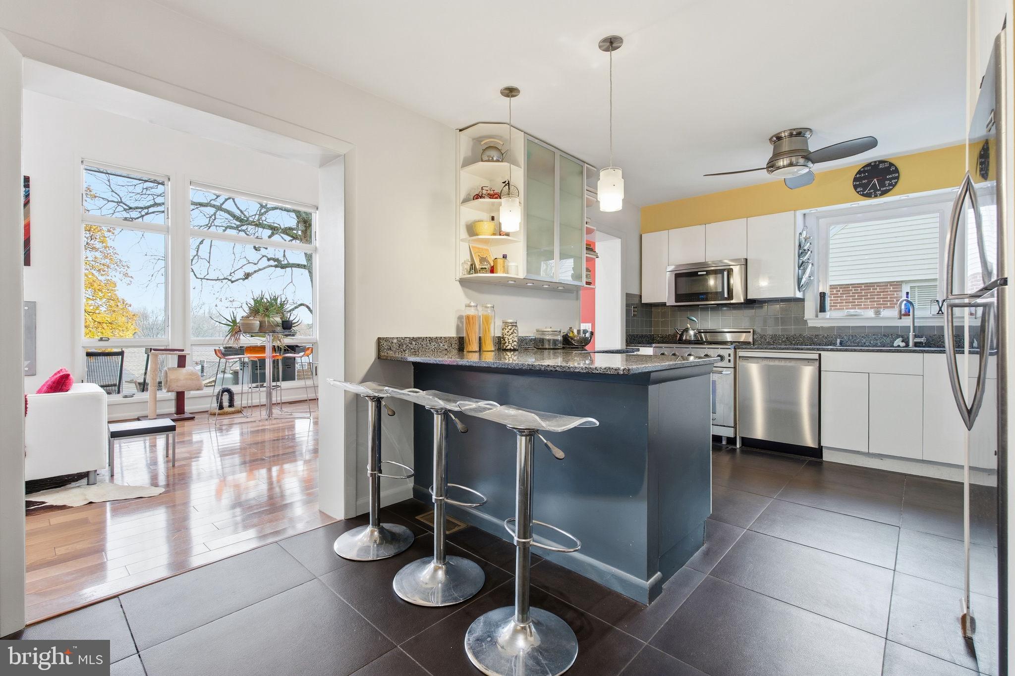 OAK SPRINGS - Residential