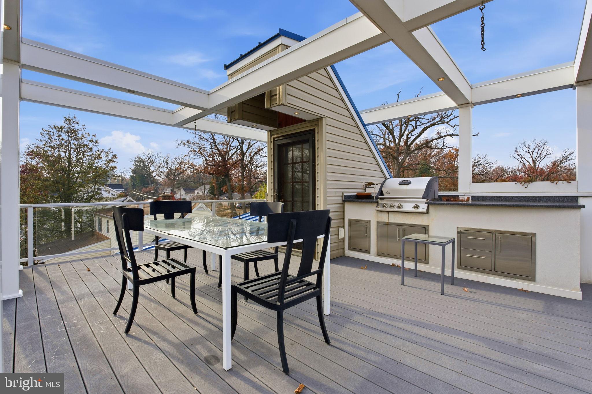 OAK SPRINGS - Residential