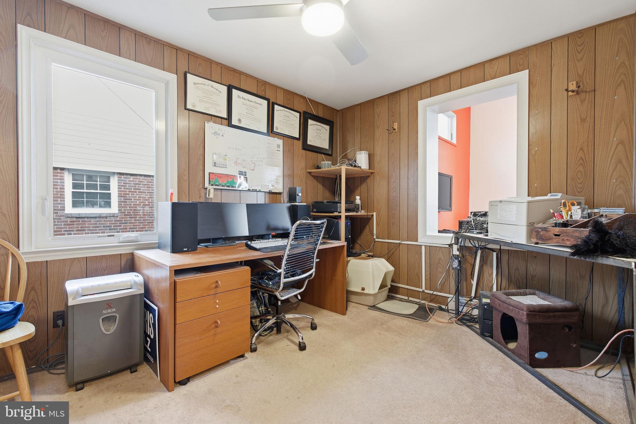 OAK SPRINGS - Residential