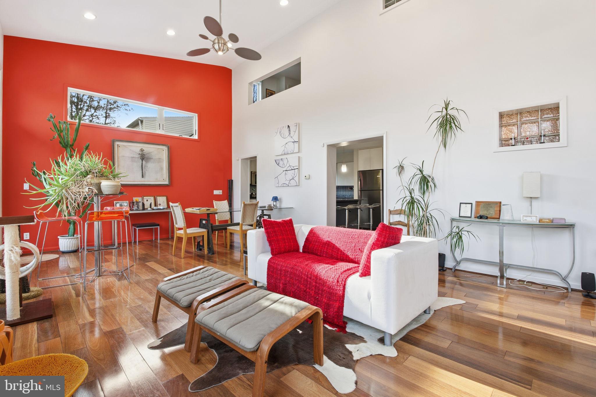 OAK SPRINGS - Residential