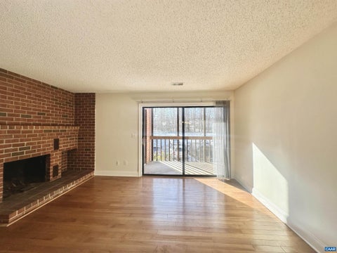 Condo For Sale - 101 Turtle Creek Rd Rd #5<br/> CHARLOTTESVILLE, VA 22901