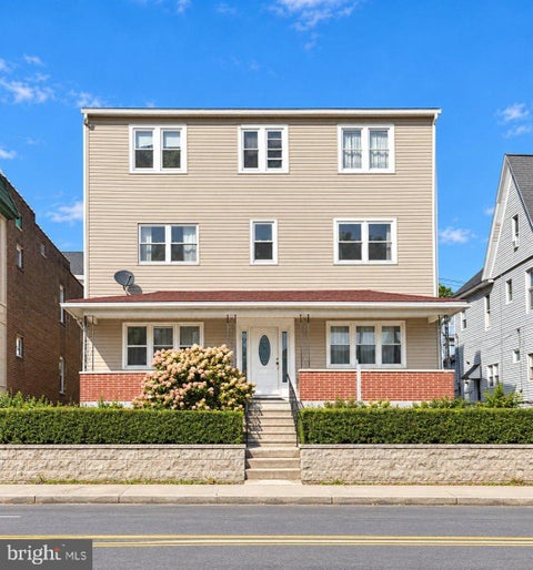 Photo of 417 W Broad Street, HAZLETON, PA 07849 (MLS # PALU2003344)
