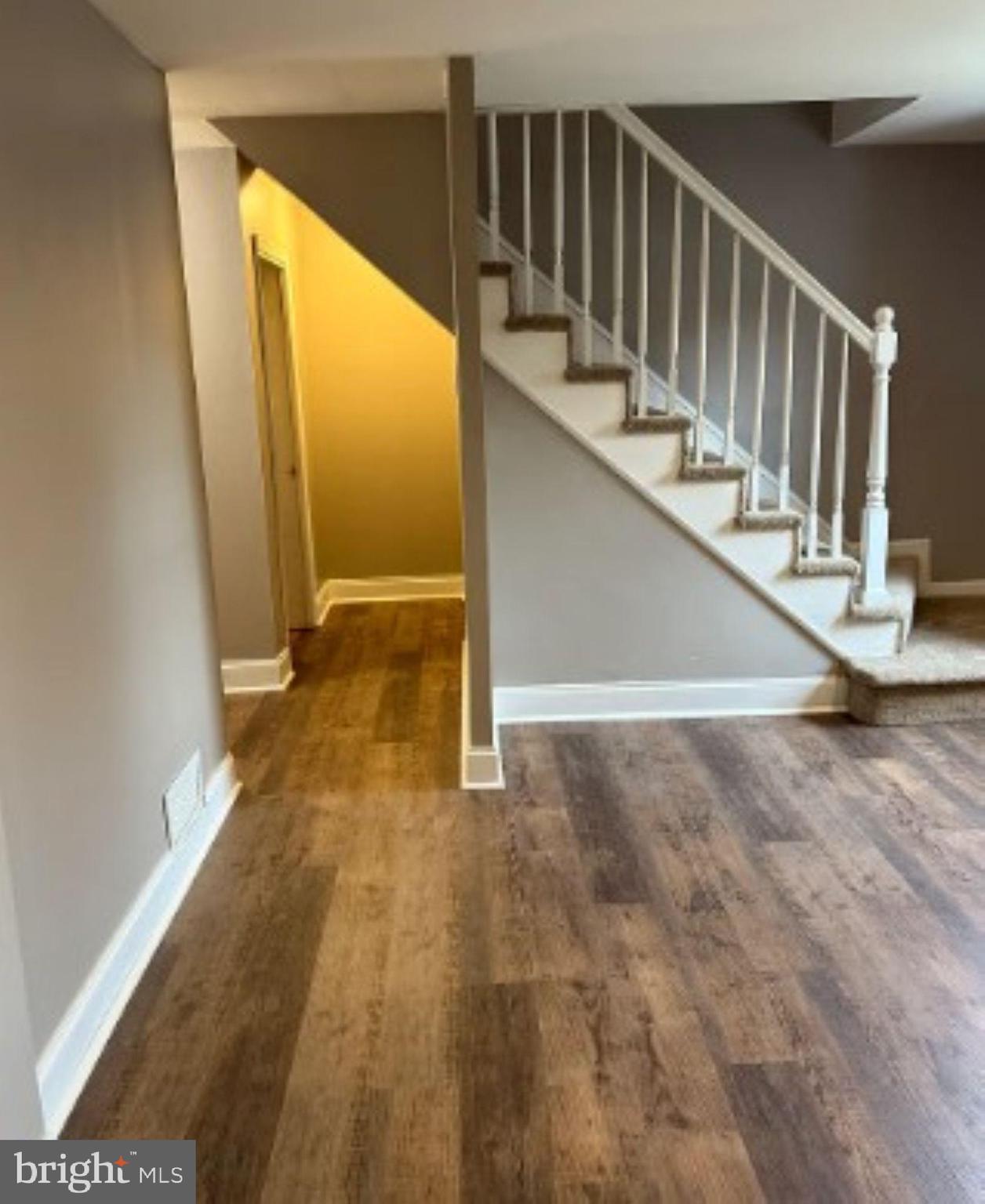 1034 DUMBARTON ROAD