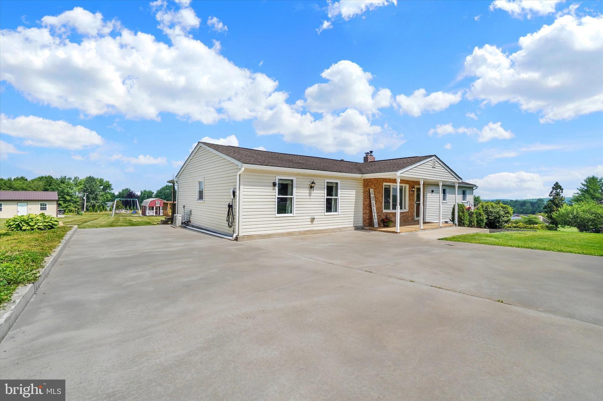 13174 MONT ROAD