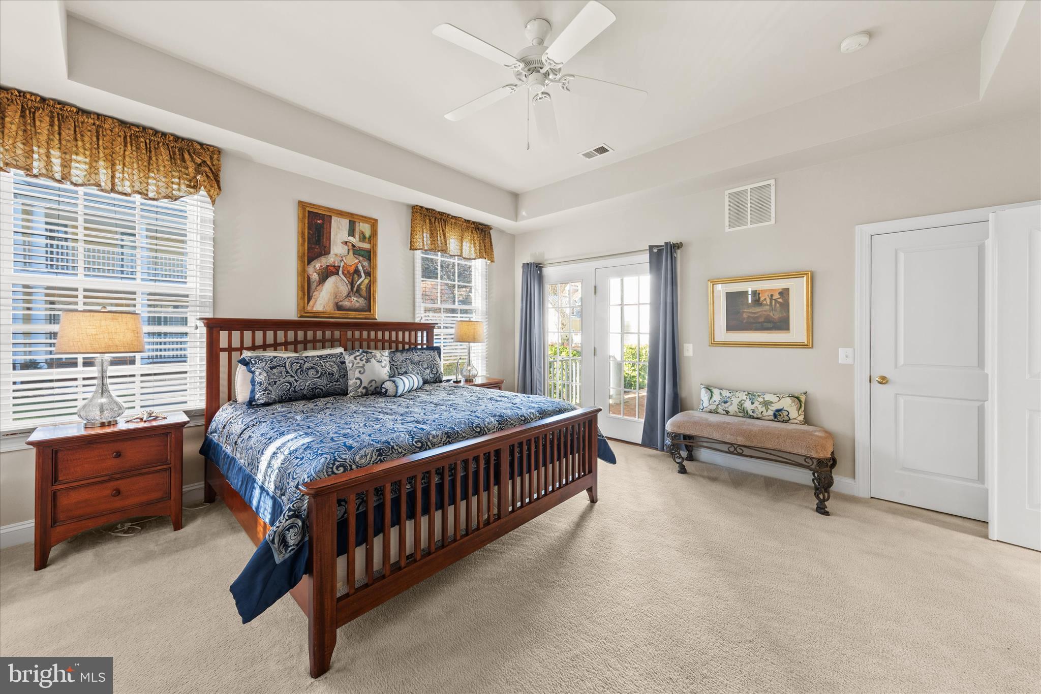 PENINSULA - Residential