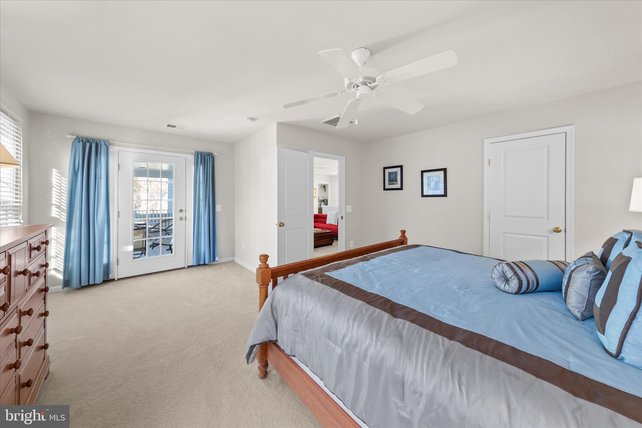 PENINSULA - Residential