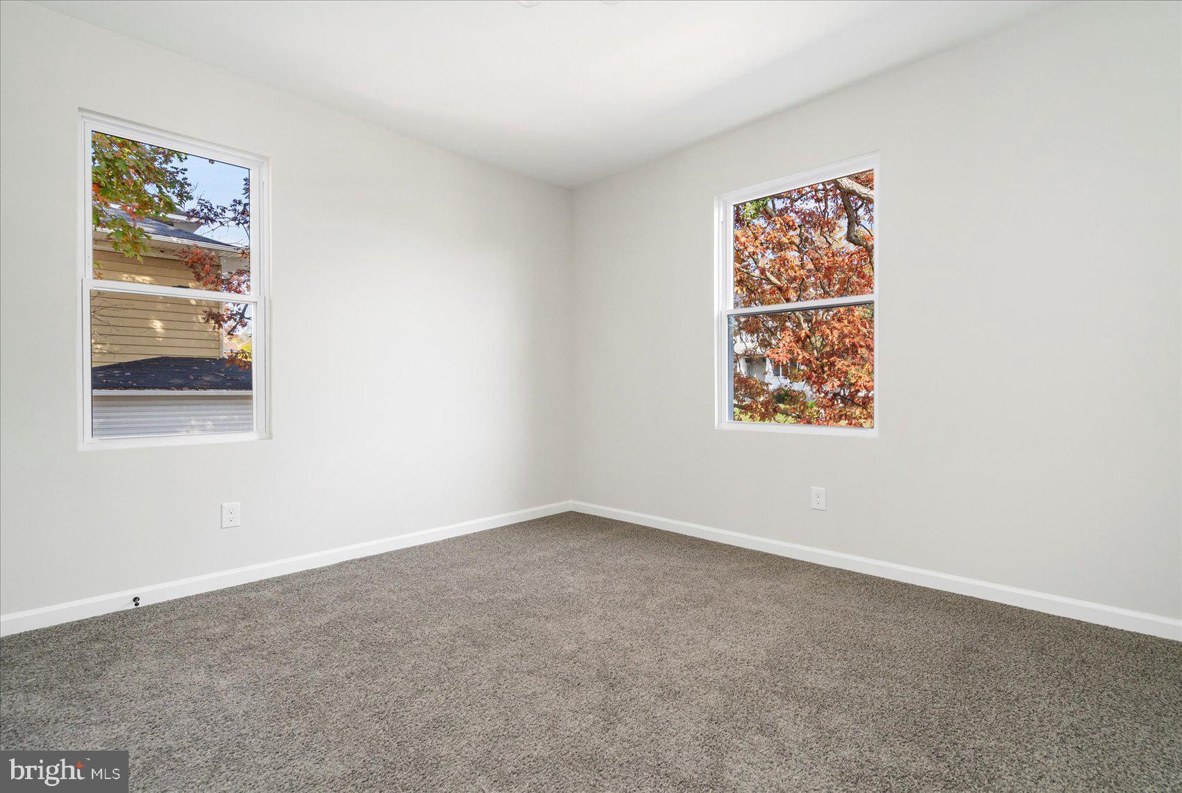 GARWYN OAKS - Residential