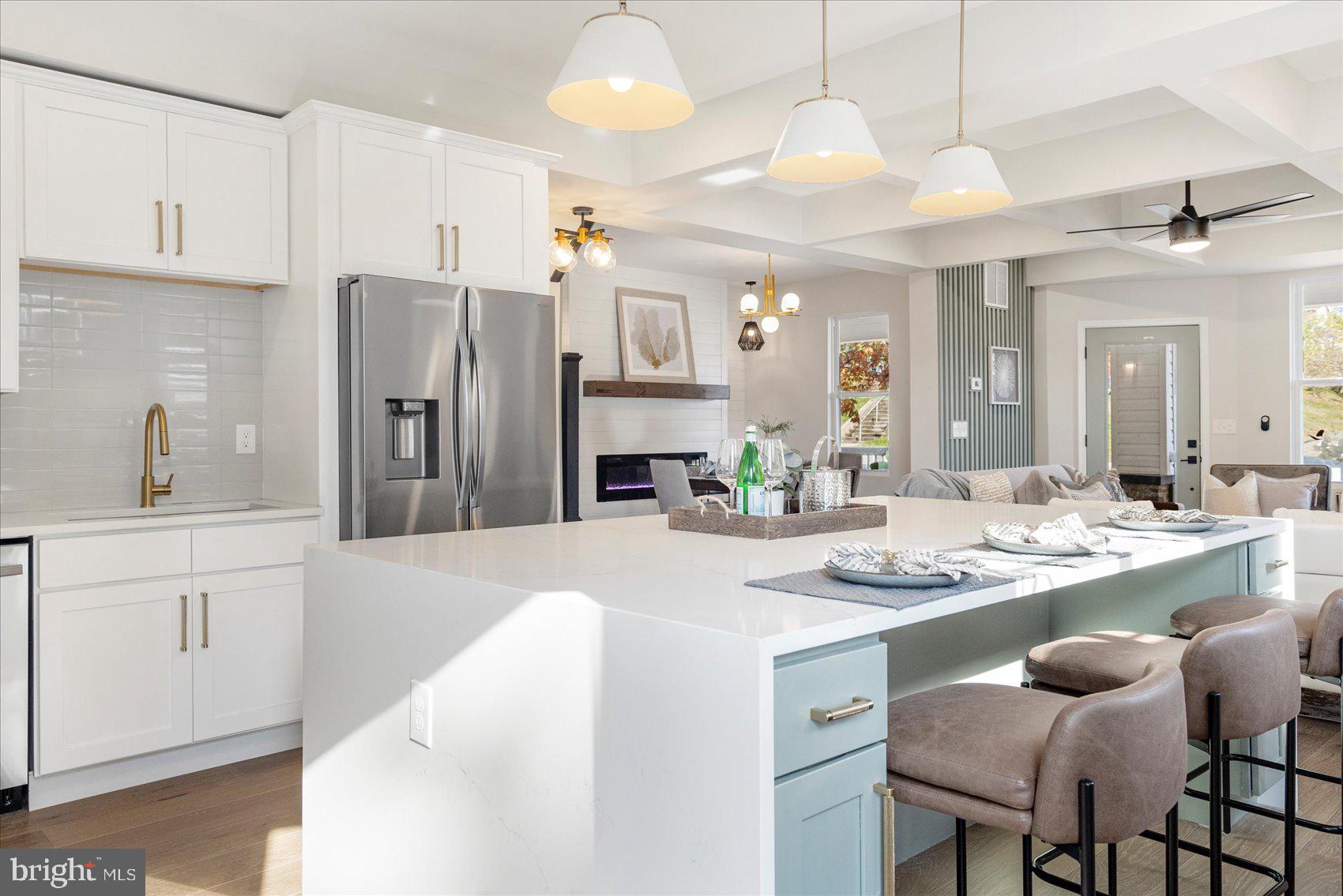 GARWYN OAKS - Residential