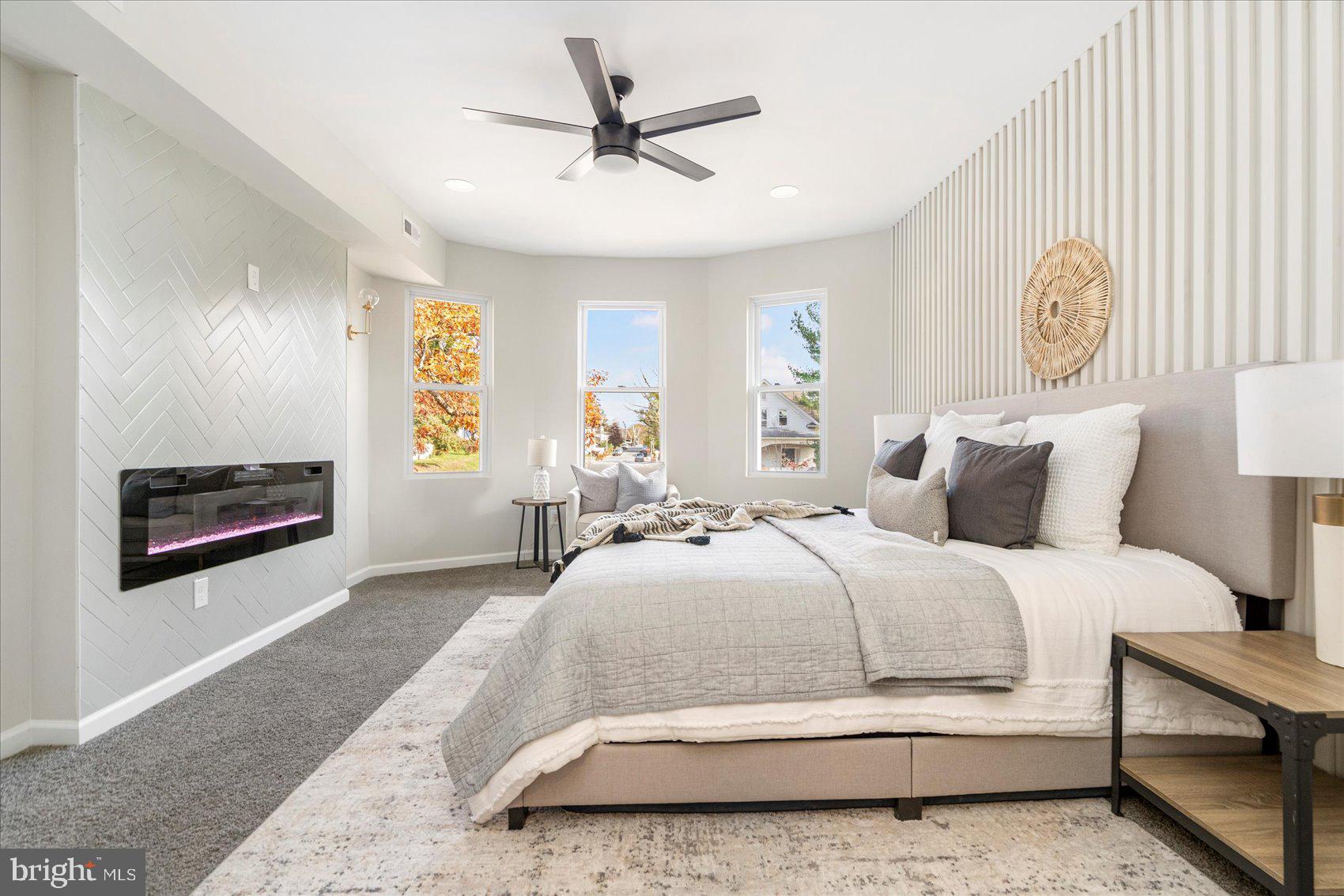 GARWYN OAKS - Residential