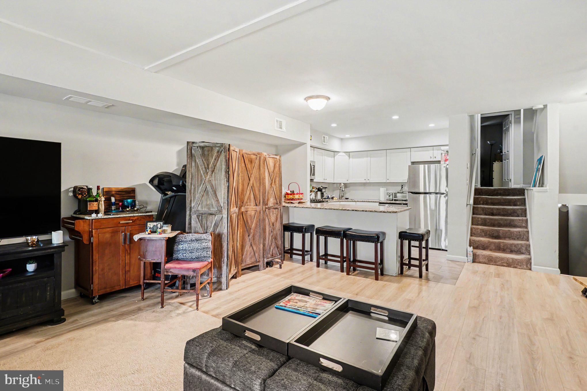 STONY CREEK - Residential