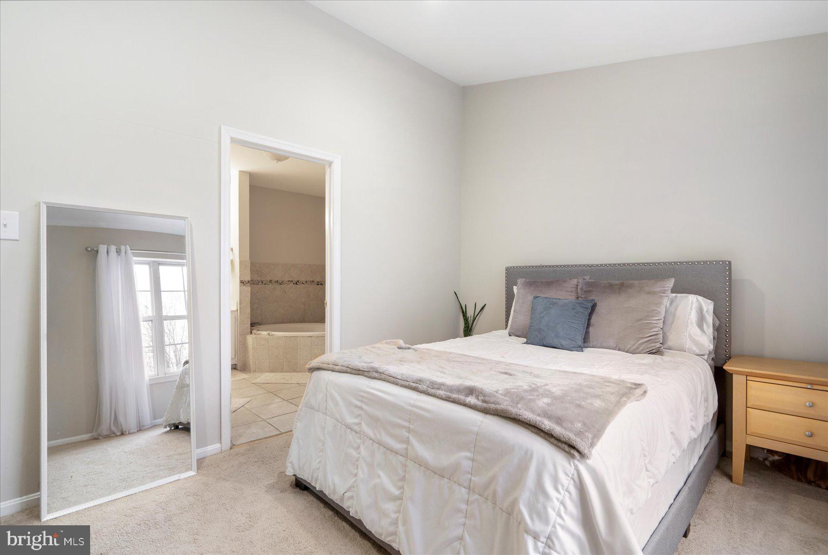 CRISFIELD CROSSING - Residential