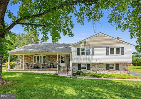 Homes For Sale - 1131 Locust Street<br/> Montgomery County, LANSDALE, PA 19446