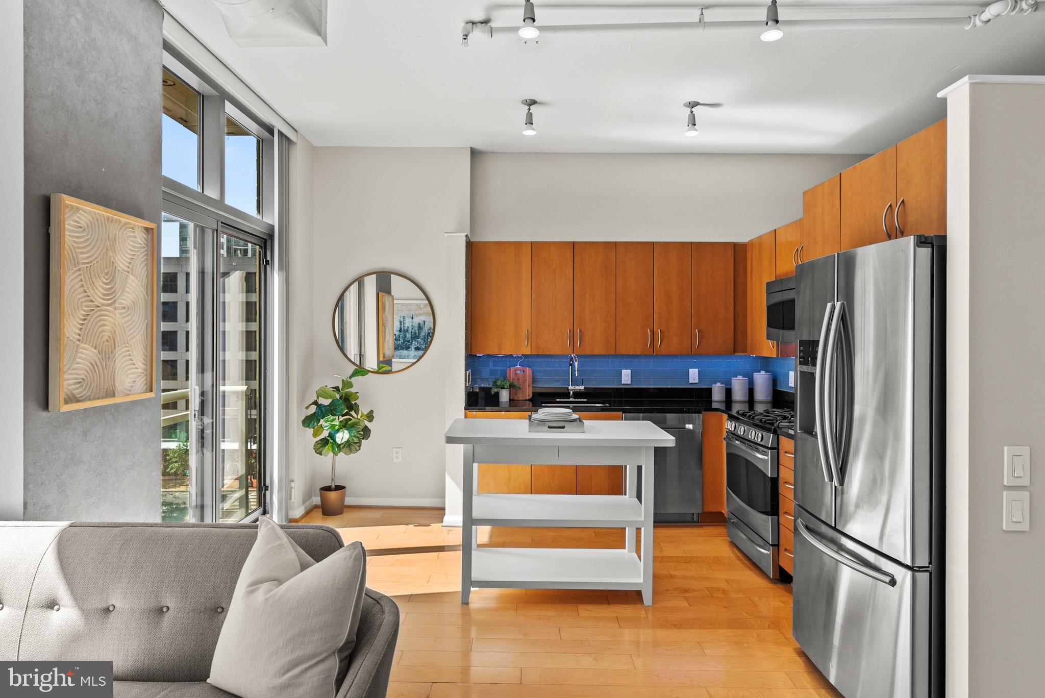 811 4TH STREET NW 507