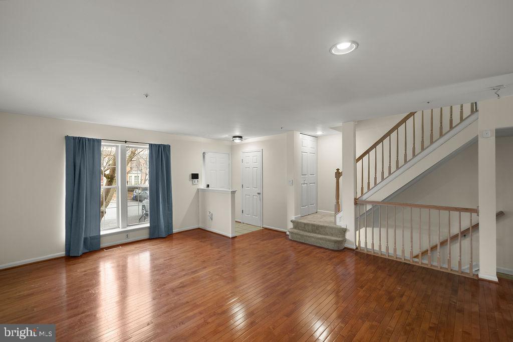 OWINGS MILLS NEW TOWN - Residential