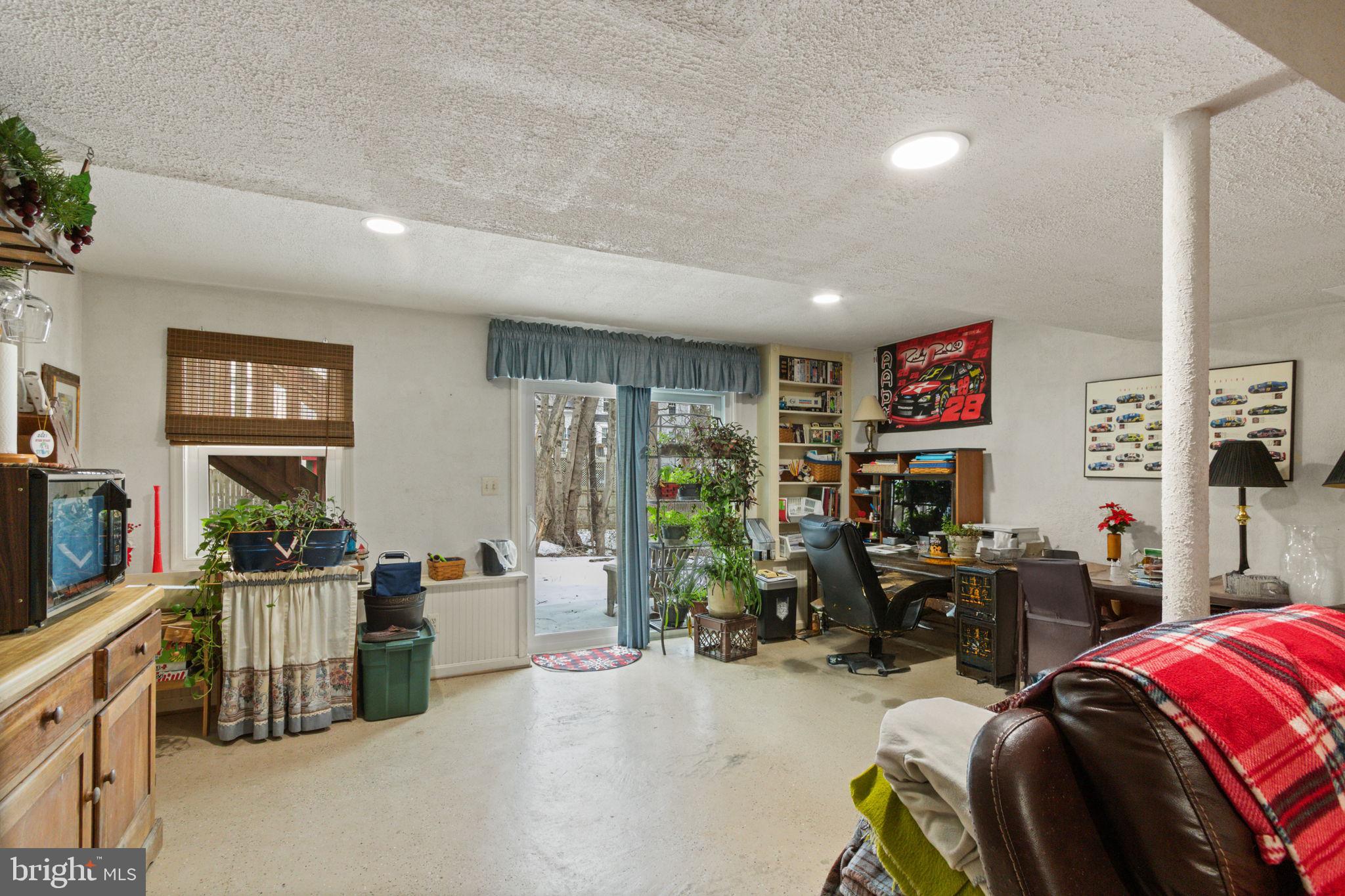 ENCHANTED WOODS - Residential