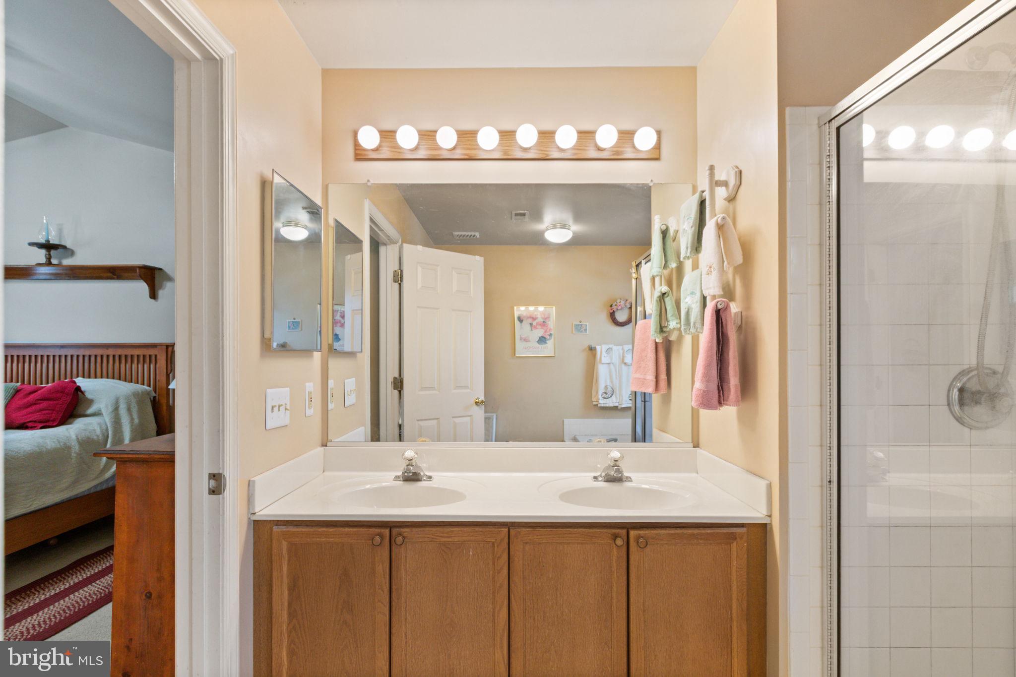 ENCHANTED WOODS - Residential