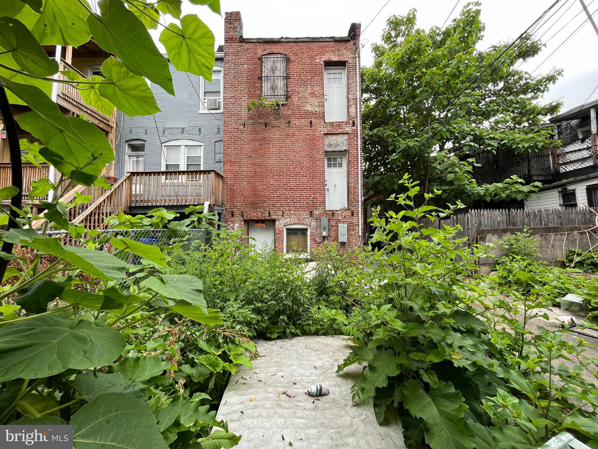 MCELDERRY PARK - Residential