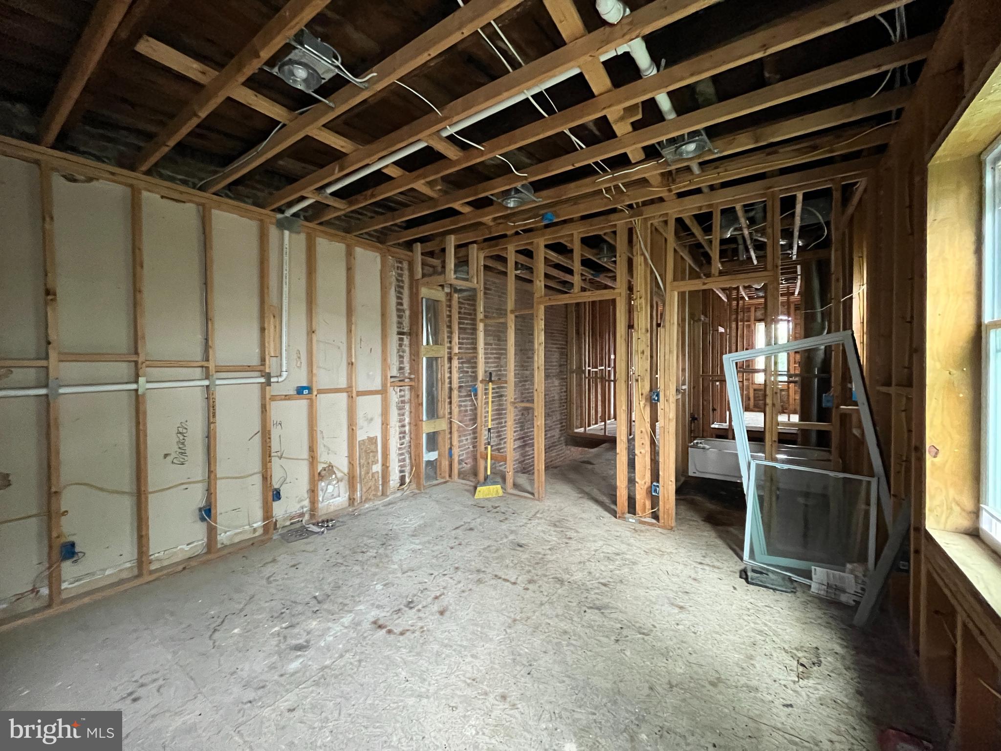 MCELDERRY PARK - Residential