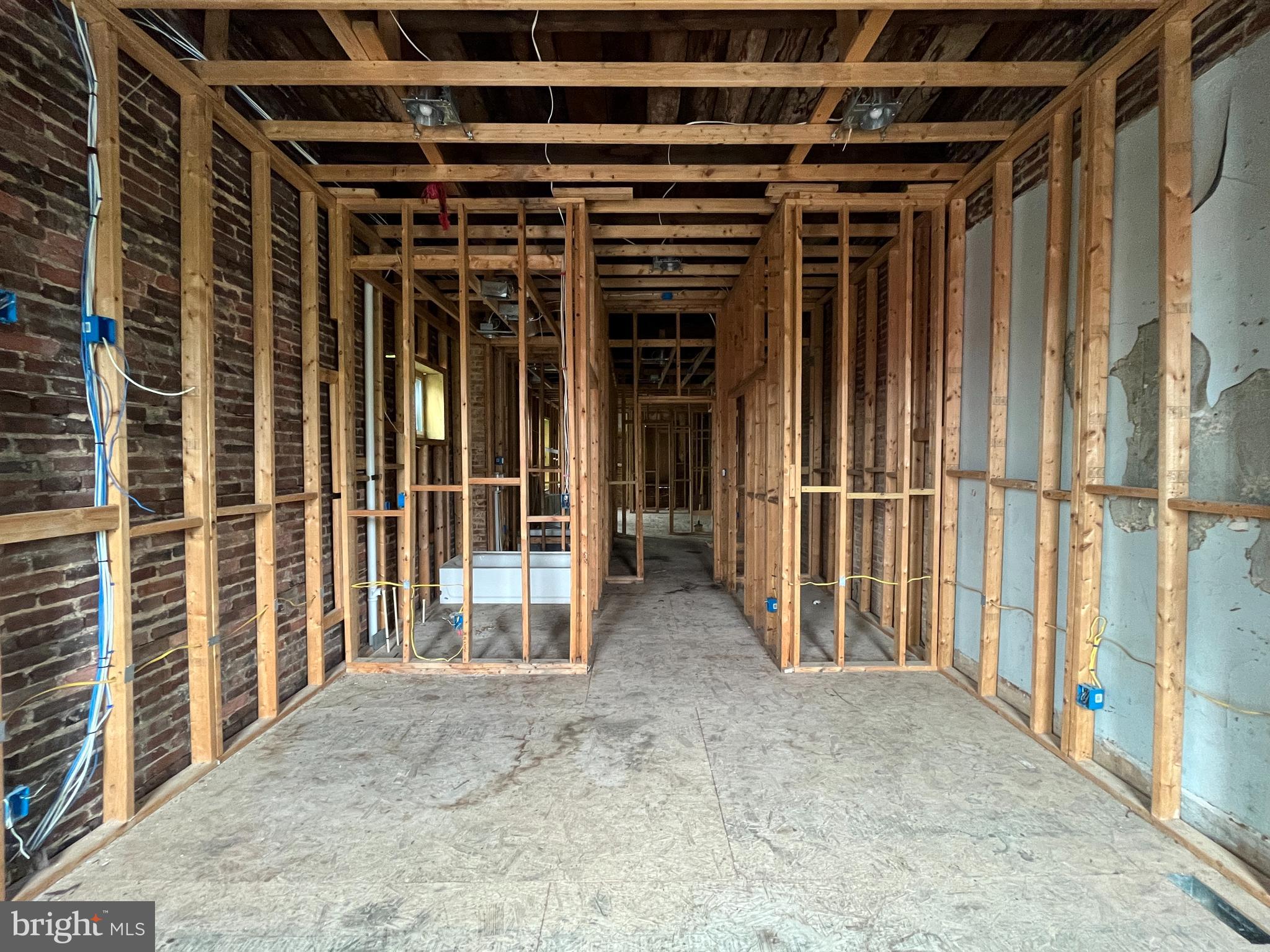 MCELDERRY PARK - Residential