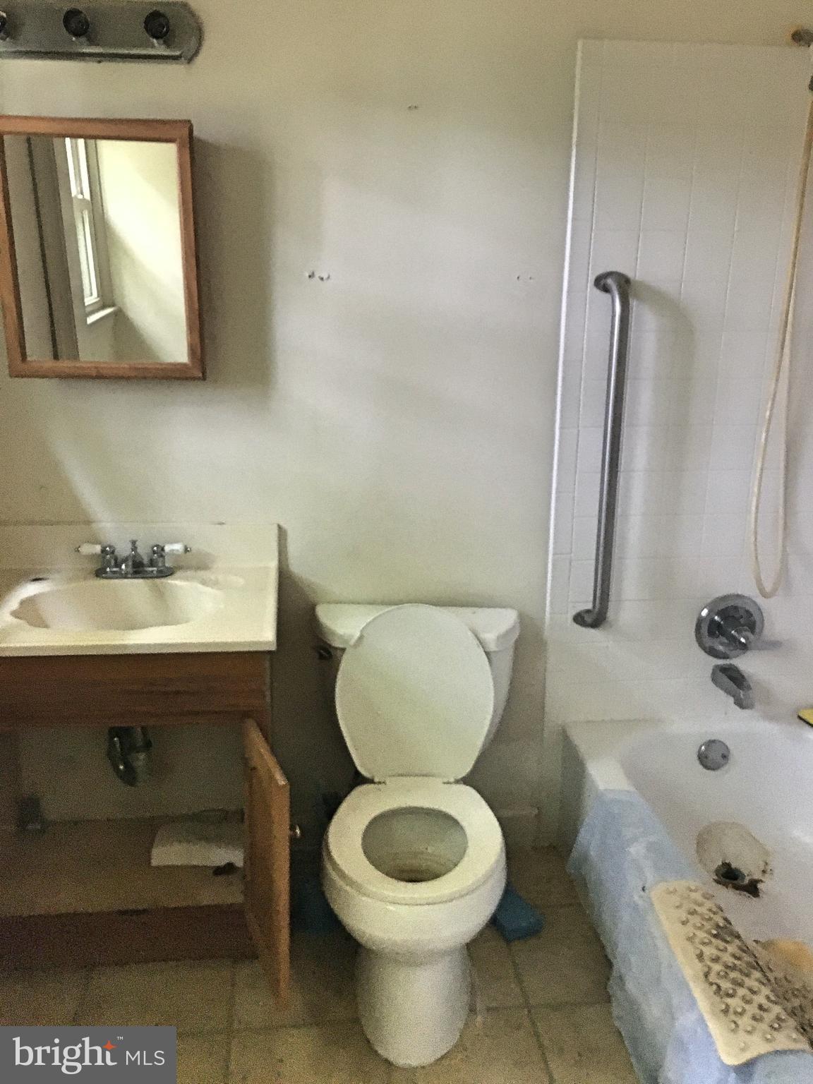 WASHINGTON GROVE - Residential