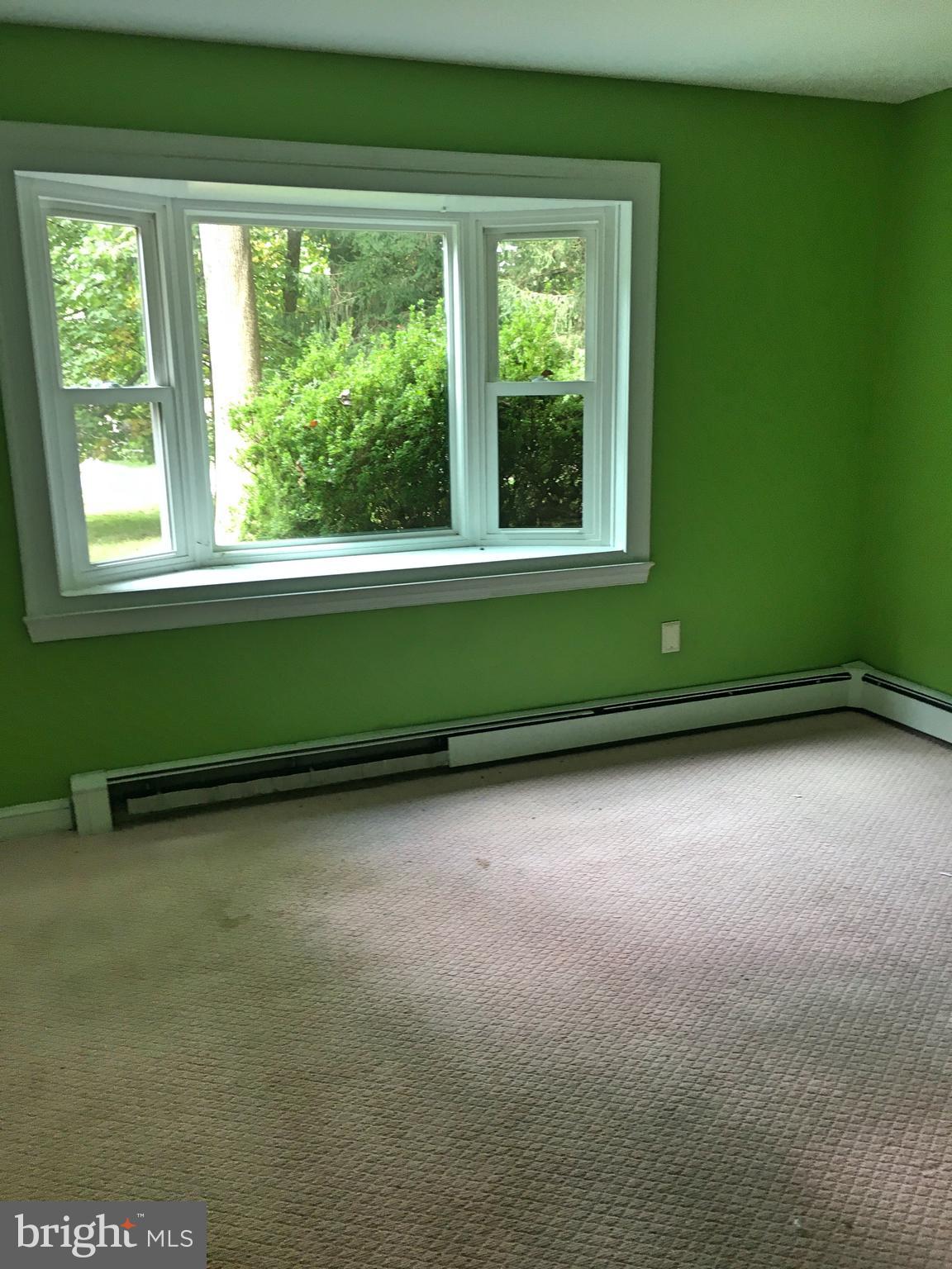 WASHINGTON GROVE - Residential