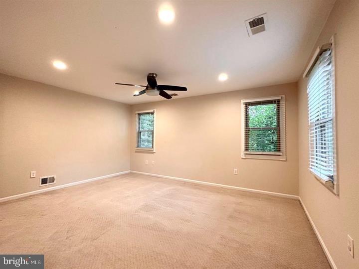 MOSBY COLUMBIA - Residential Lease