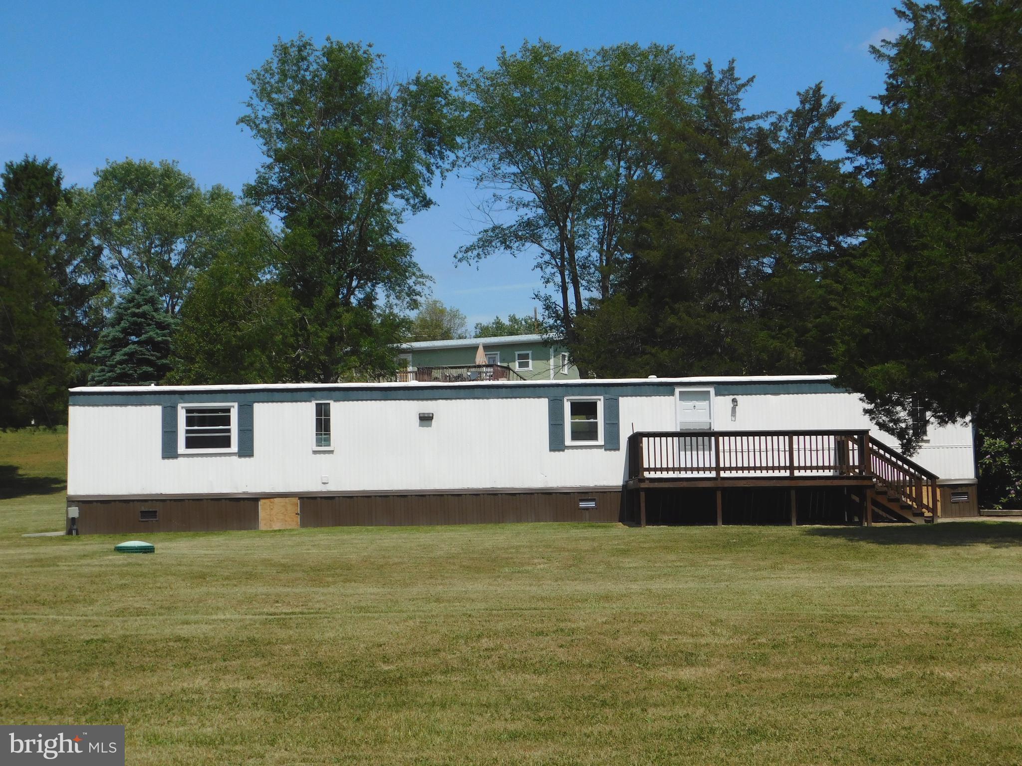 GOLDEN ACRES - Residential