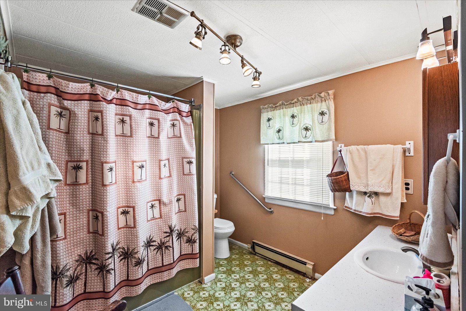 EBB TIDE BEACH - Residential