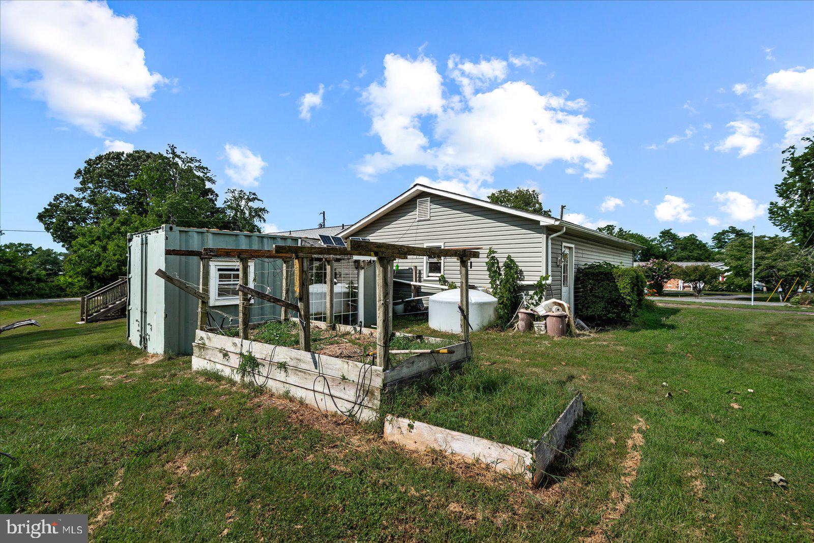 EBB TIDE BEACH - Residential
