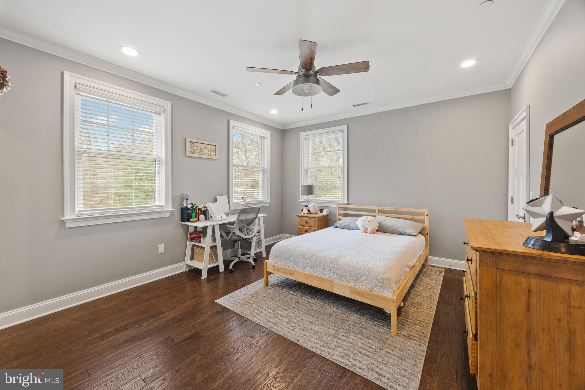 SHORE ACRES - Residential