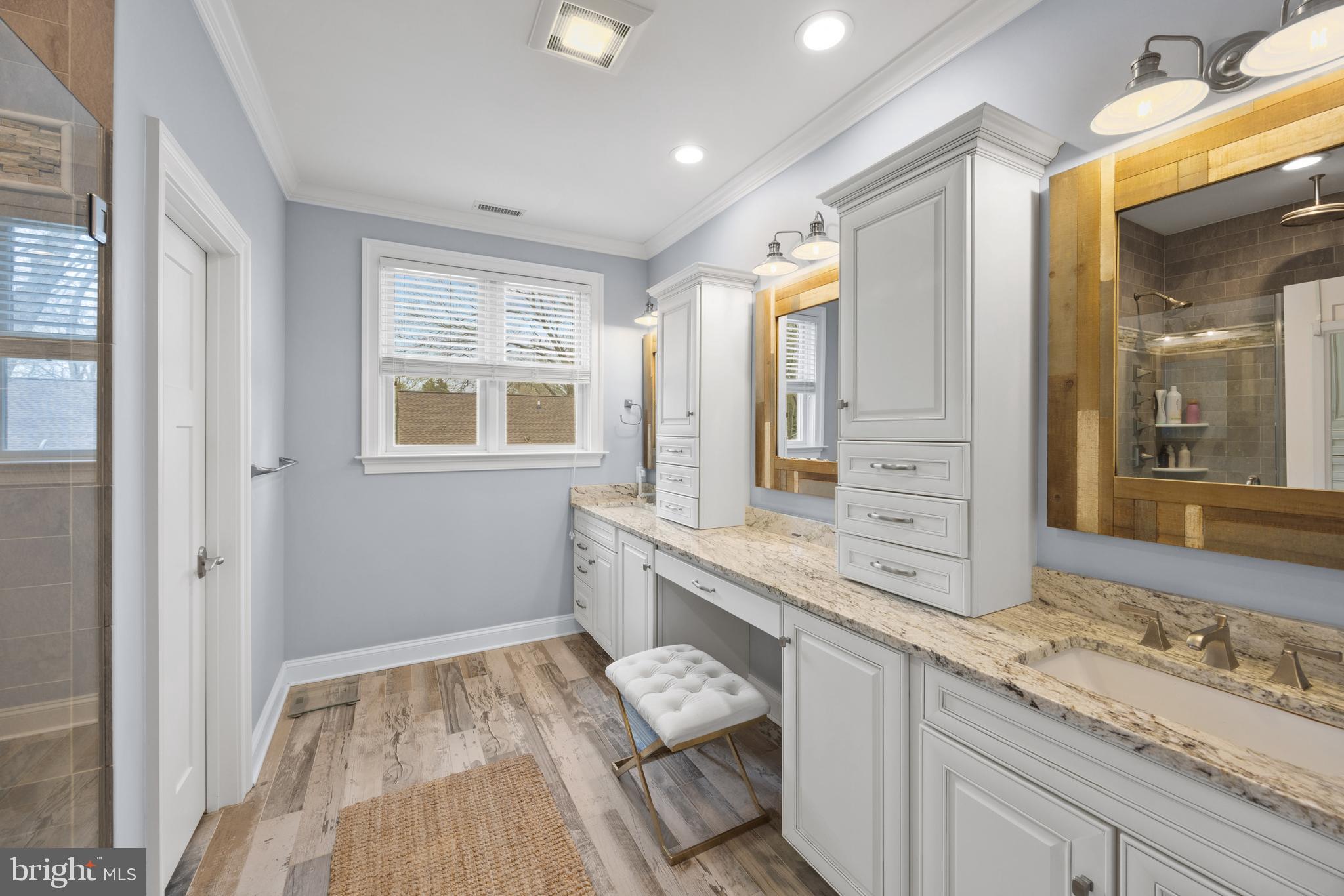 SHORE ACRES - Residential