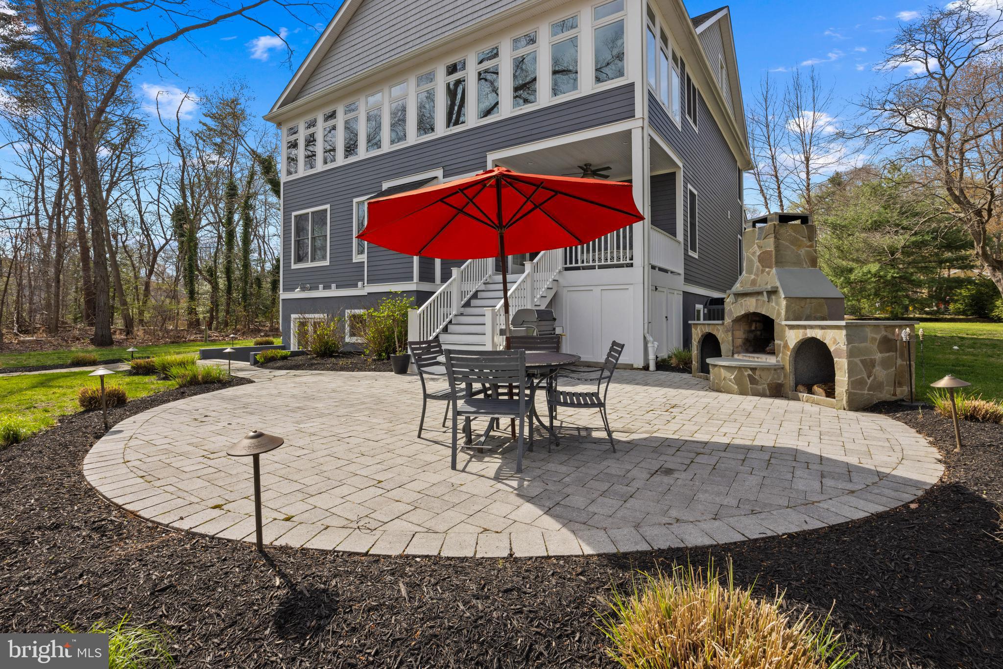 SHORE ACRES - Residential