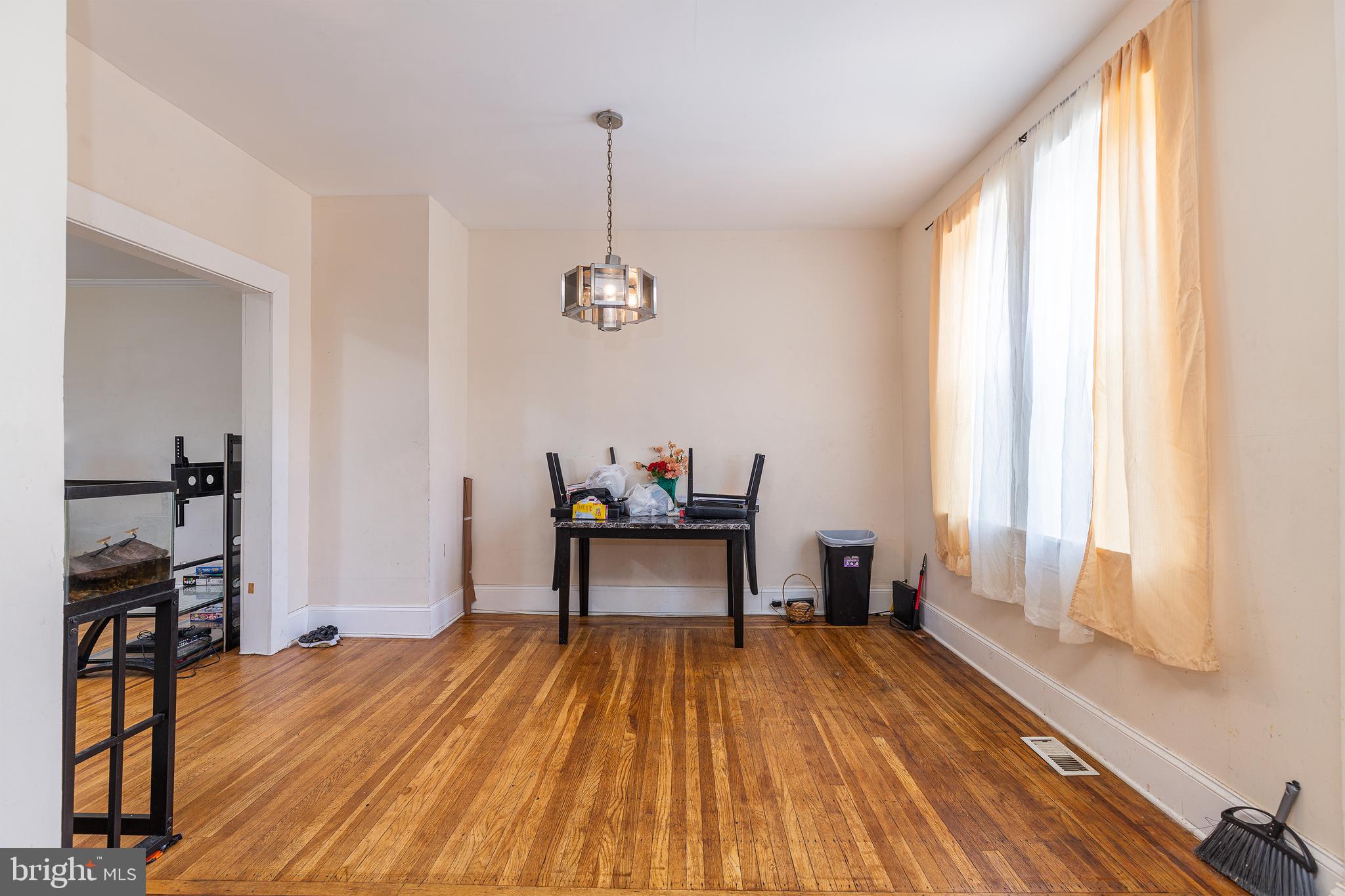 RICHNOR SPRINGS - Residential