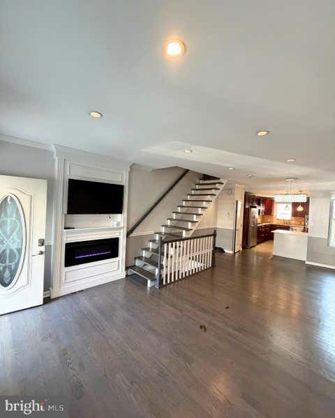 Townhouse For Rent - 2632 S Hicks Street<br/> PHILADELPHIA, PA 19145