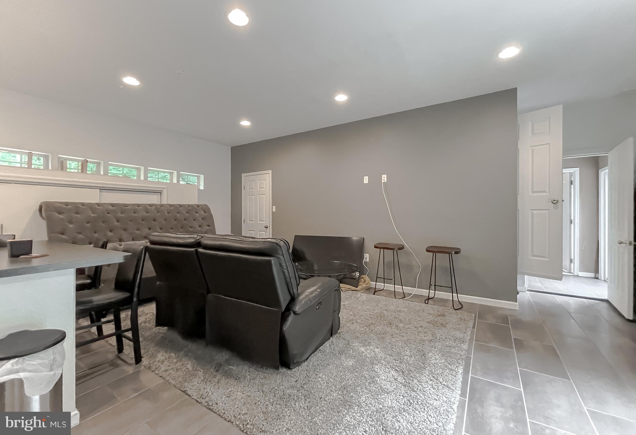 HIDDEN VALLEY SUB - Residential