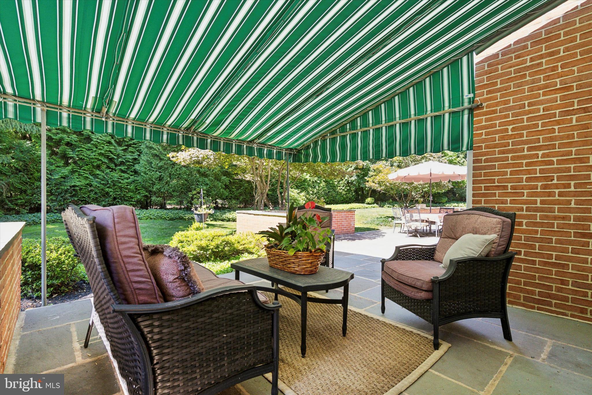 THE WOODS - Residential