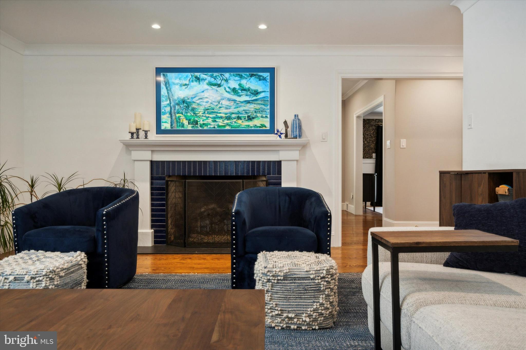 THE WOODS - Residential