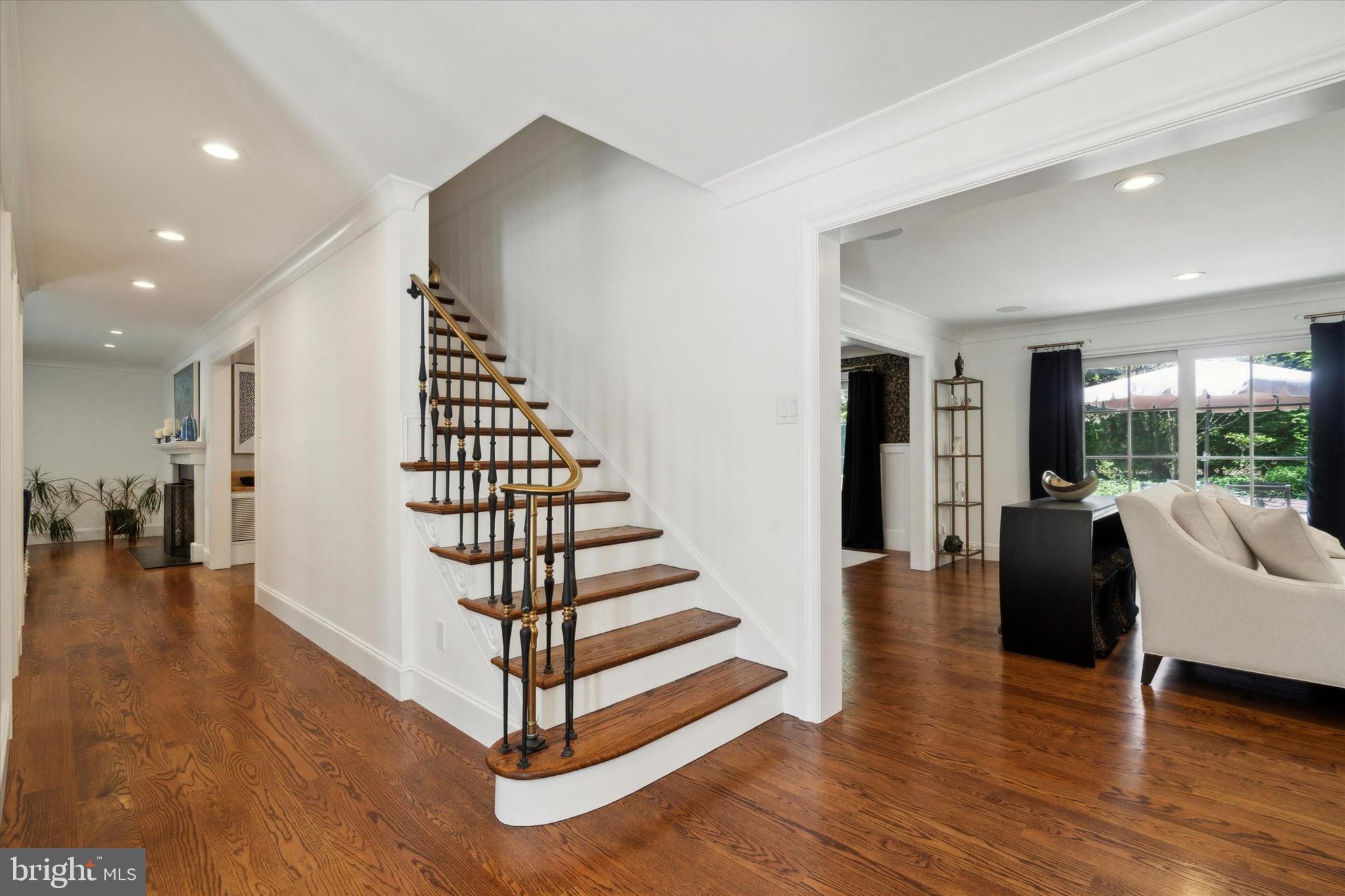 THE WOODS - Residential