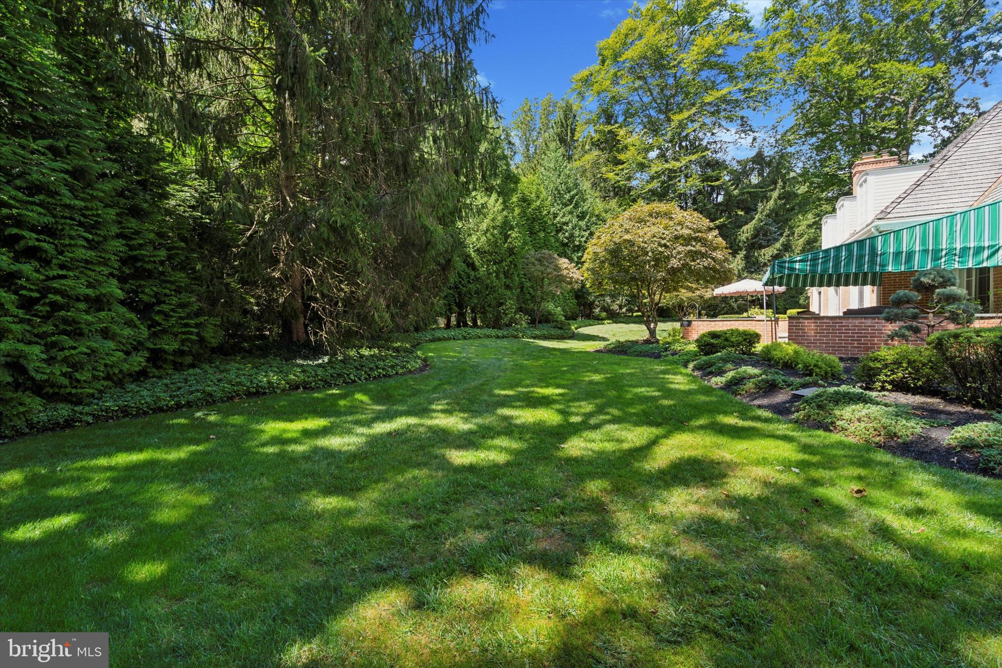 THE WOODS - Residential