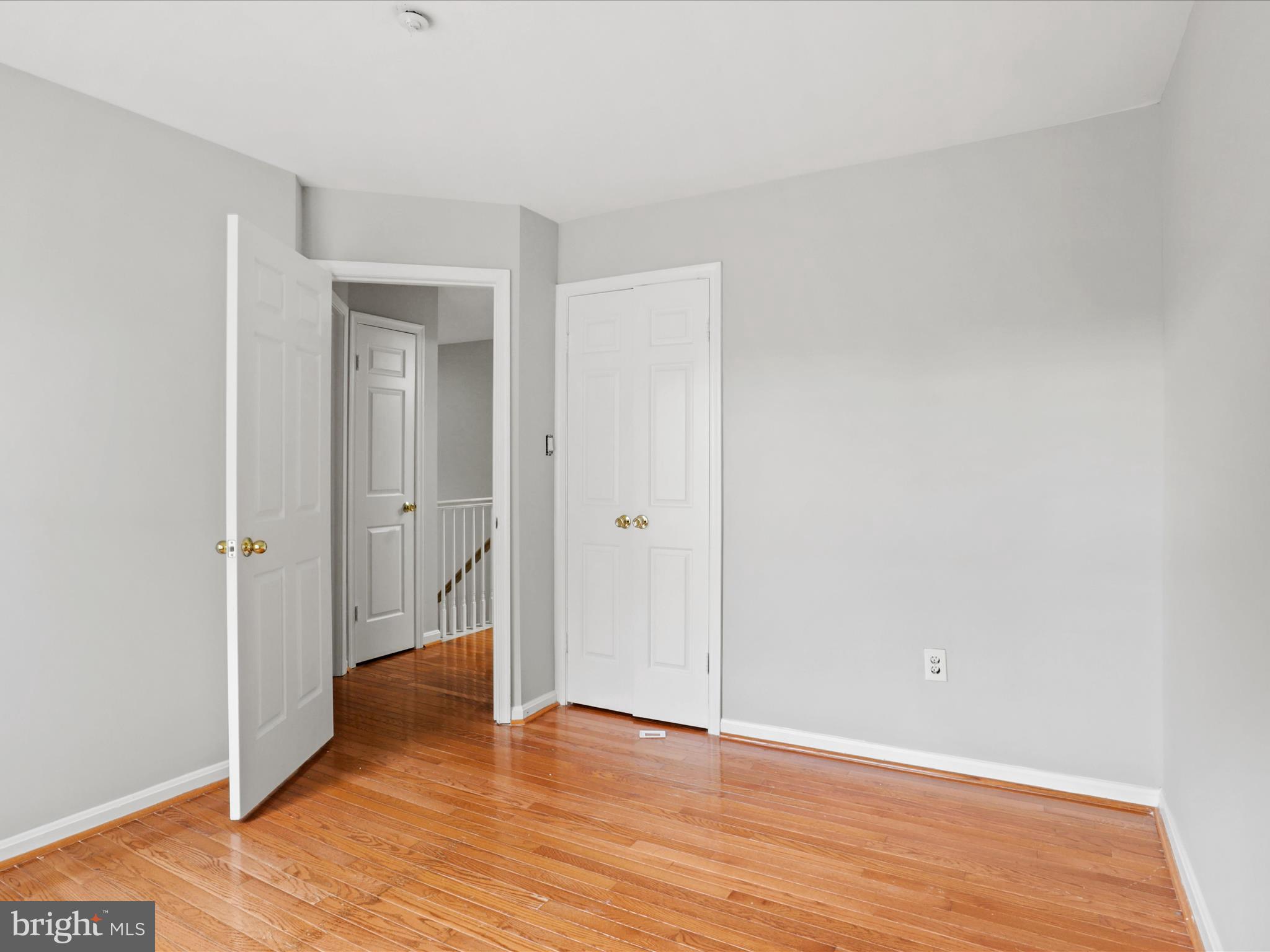 FLOWER HILL - Residential